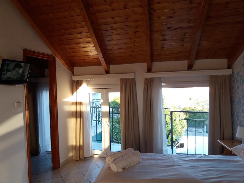 Chloe Attic Villa Agia Efimia Dış mekan fotoğraf